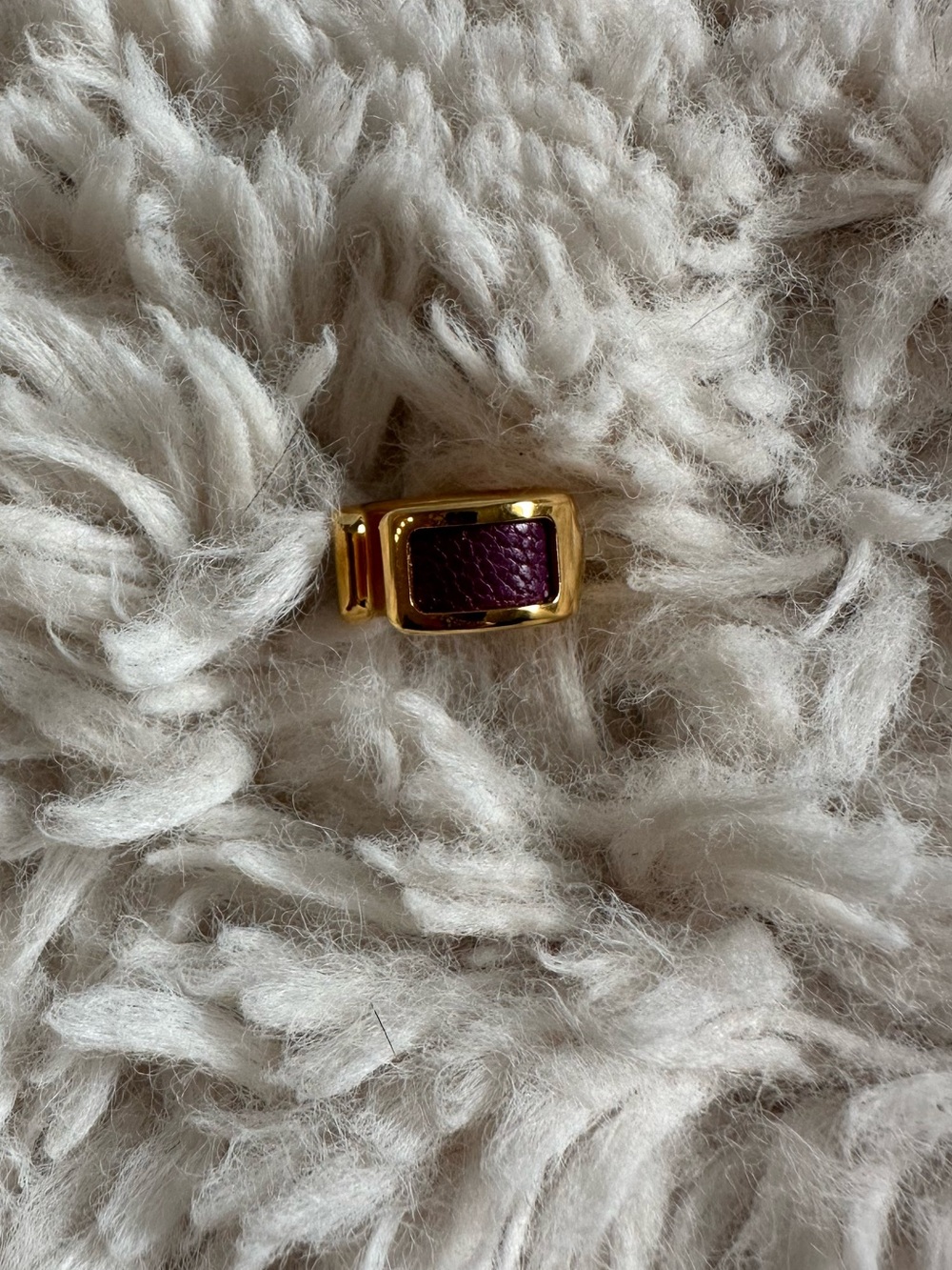 Hermes Olympe Ear Cuff Anemone (purple) / gold hw - Picture 5 of 8